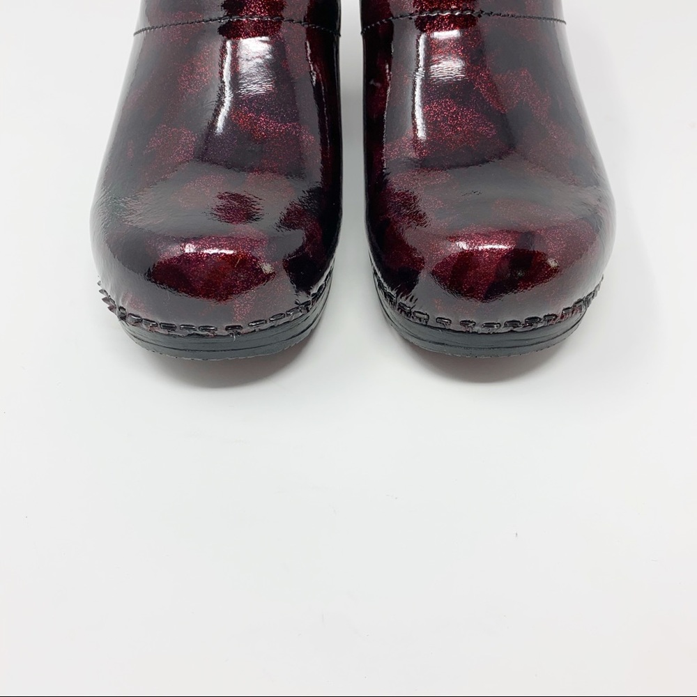 Sanita | Sparkle Patent Leather Professional Clogs - Picture 3 of 8